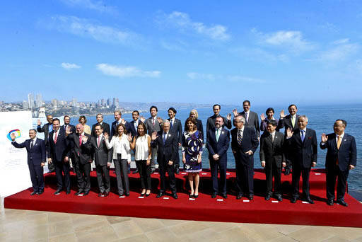 El 15 de marzo del 2017, el ministro de Relaciones Exteriores de Chile, Heraldo Munoz, al centro, posa junto con los ministros y representantes de los países que forman el Acuerdo Transpacífico  ...