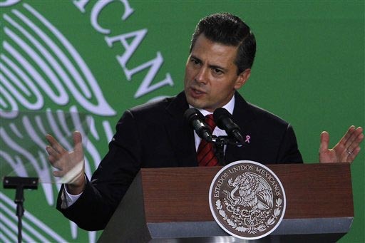El Presidente de México Enrique Peña Nieto hizo un llamado a detener la violencia contra las mujeres. (Foto Archivo/AP/Marco Ugarte).