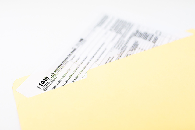 Bajo la ley, el IRS debe retener la totalidad del reembolso, no sólo la porción relacionada a estos créditos.