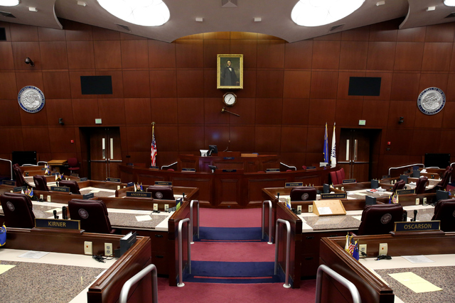 Esta es la sede de la Asamblea estatal, dentro del edificio de la Legislatura en Carson City, Nevada, fotografiada el 9 de octubre del 2016 antes de empezar una sesion extraordinaria convocada por ...