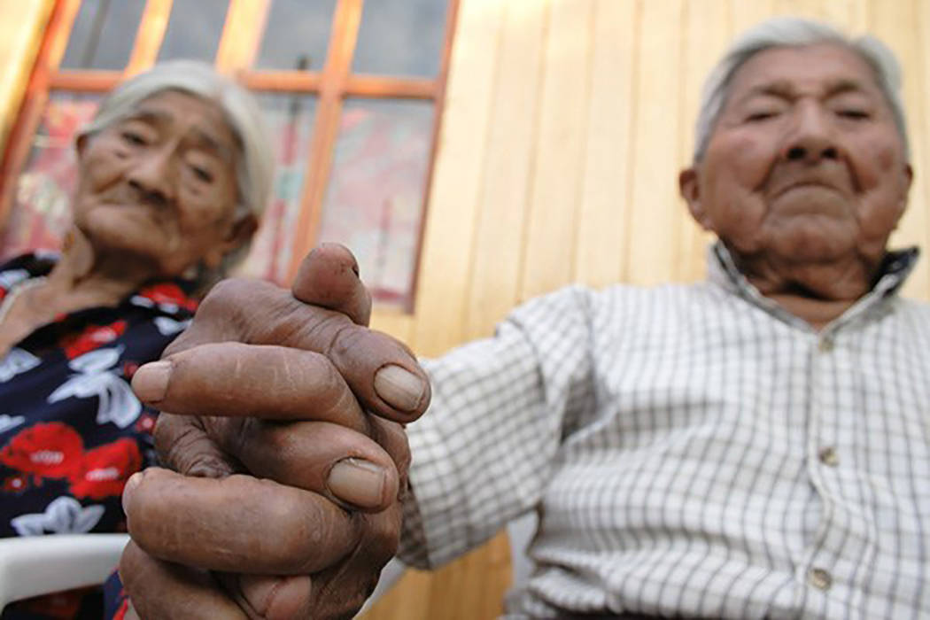 México vive un “visible” proceso de envejecimiento y las proyecciones del Consejo Nacional de Población apuntan que para el 2050 el 21,5 % de su población, alrededor de 32,4 millones, será ...