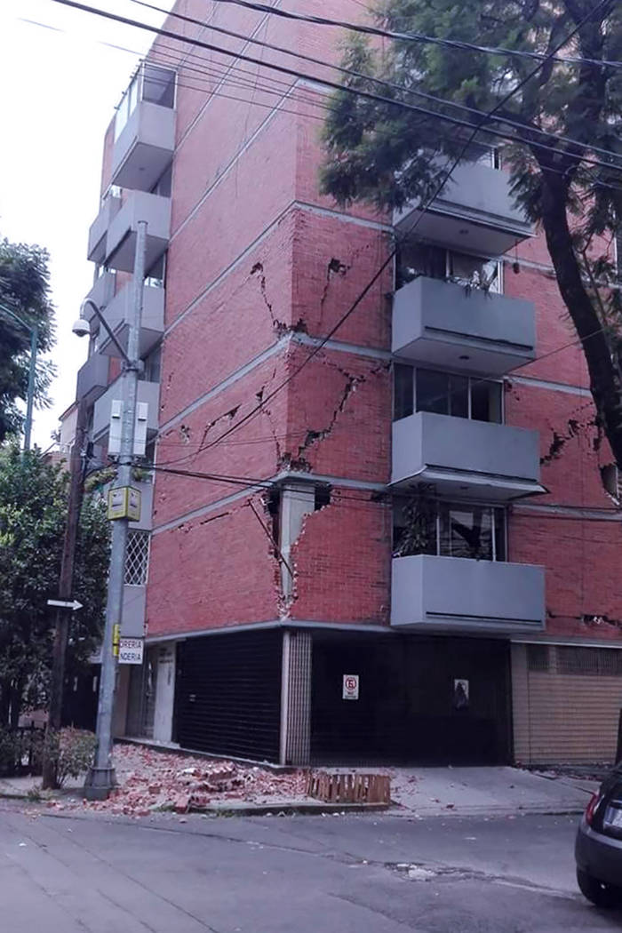 5. Edificio de apartamentos afectado en la Colonia Roma, Ciudad de México. | Foto Cortesía FCDMXLV.