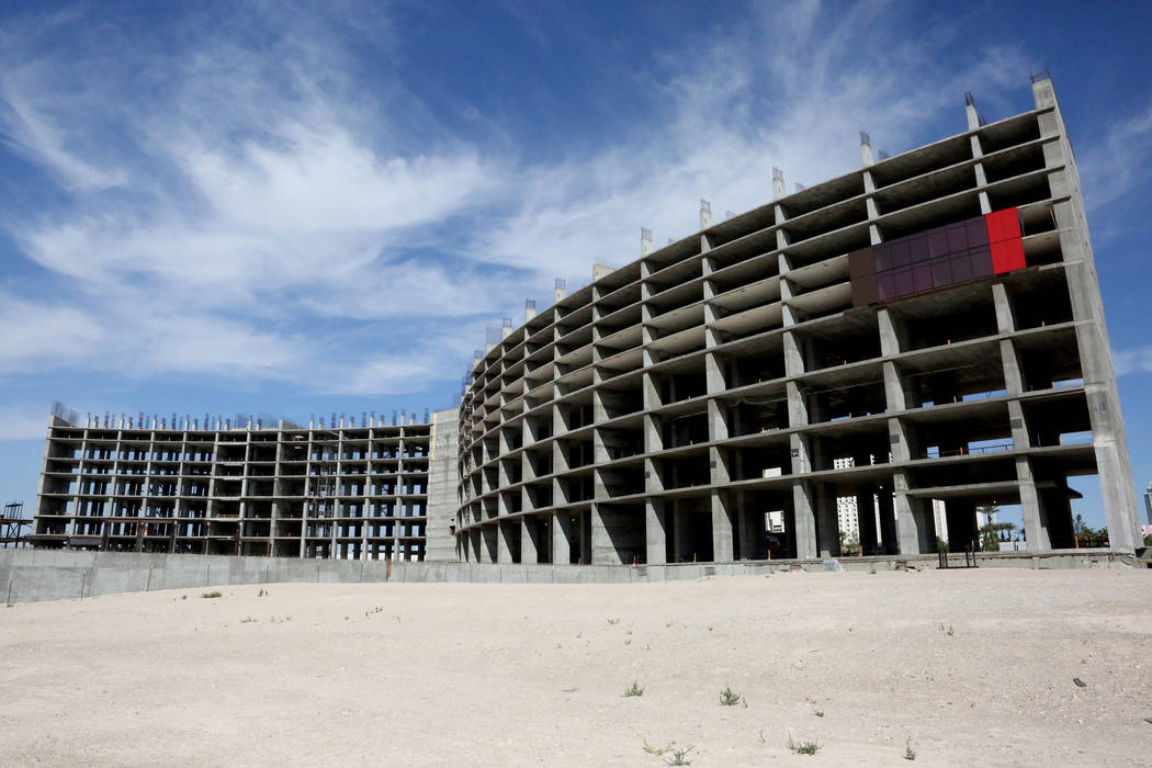 Las dos torres principales del proyecto Resorts World Las Vegas albergarán 3,000 habitaciones del desarrollo hotelero y casino ubicadas en las 87 hectáreas de Las Vegas Boulevard South anteriorm ...