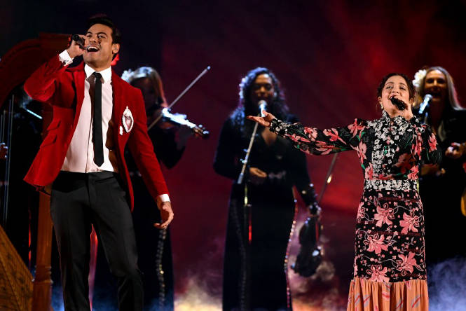 Espectacular y emotiva fue la ceremonia de los premios Grammy Latinos 2017, la cual se llevó a cabo el jueves 16 de noviembre en el MGM Grand Garden Arena. | Foto Cortesía Latin Grammy.