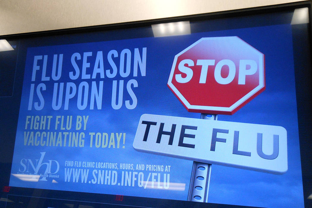 “Alto a la gripe, combátela con la vacuna”, dice este mensaje del Distrito de Salud del Sur de Nevada. | Foto Valdemar González / El Tiempo.