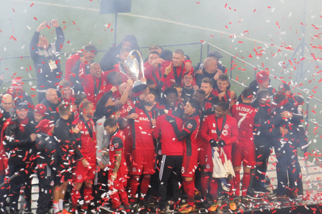 Toronto FC levanta el título de campeón de la temporada 2017 de la MLS. Sábado 9 de diciembre en BMO Field de Toronto, Canadá. | Foto Anthony Avellaneda / El Tiempo.