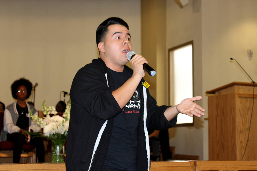 Romeo López, fue el representante hispano de los ponentes y participó cantando un rap. 14 de enero de 2018 en Primera Iglesia Episcopal Africana. Foto El Tiempo.