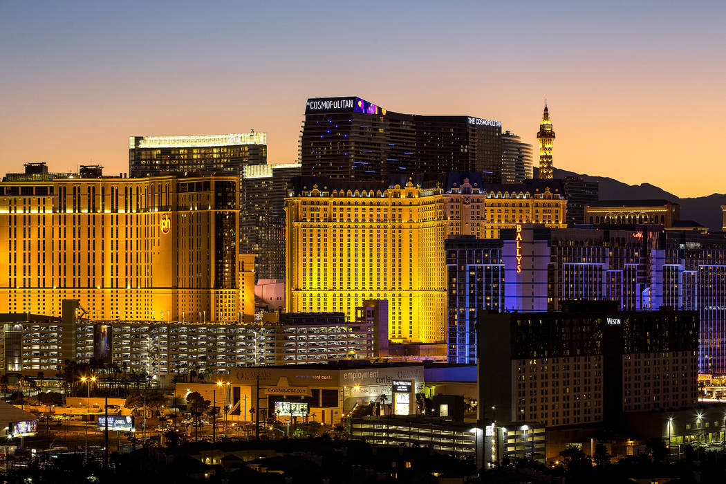 El Strip de Las Vegas el viernes, 16 de febrero de 2018. Richard Brian Las Vegas Review-Journal @vegasphotograph