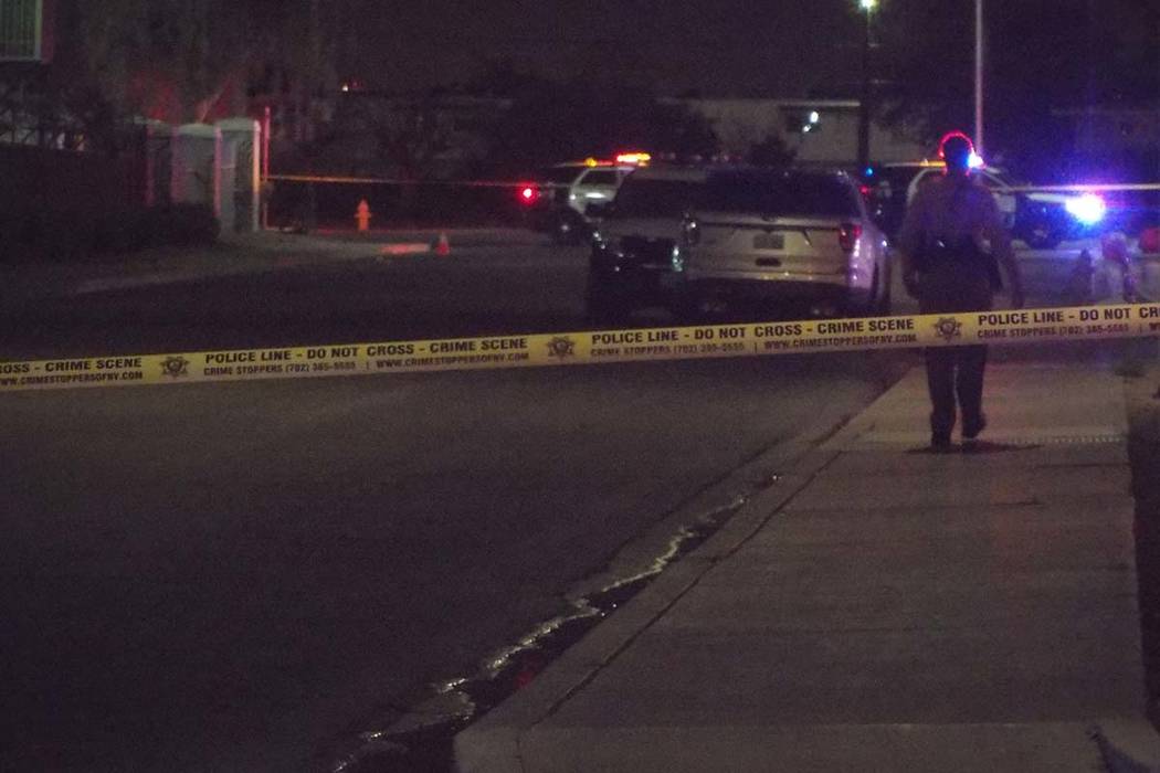 Se reportó un tiroteo alrededor de las 1:45 a.m. en McWilliams Avenue, cerca de Martin Luther King Boulevard y Bonanza Road, según la policía de Las Vegas.