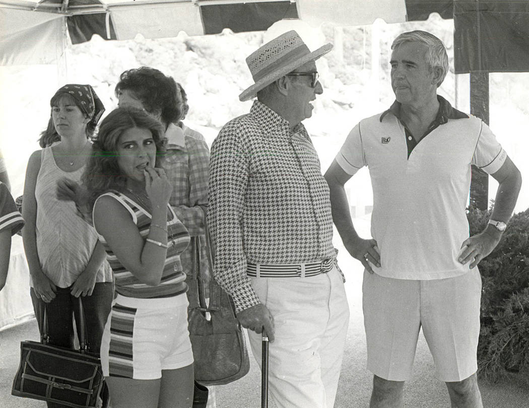 De izquierda a derecha, Carol Laxalt, Oliver Vanderbilt y el senador Paul Laxalt. (Foto de archivo / Las Vegas Review-Journal)