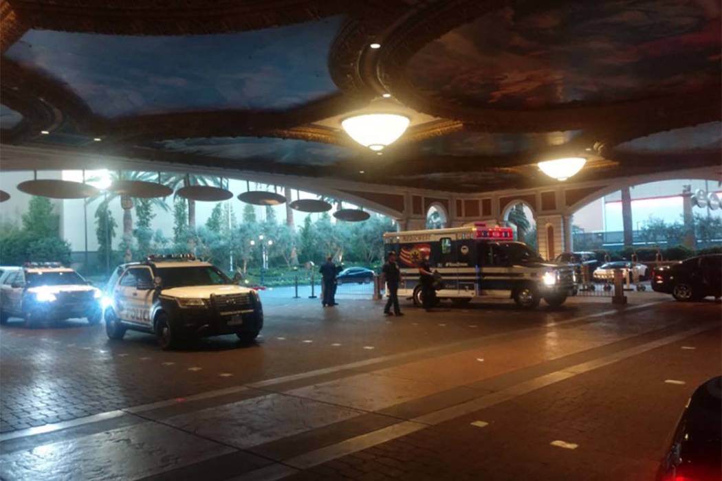 La policía de Las Vegas está investigando un apuñalamiento reportado en la mañana del miércoles 8 de agosto de 2018 en el Palazzo en Las Vegas Strip. (Max Michor / Las Vegas Review-Journal)