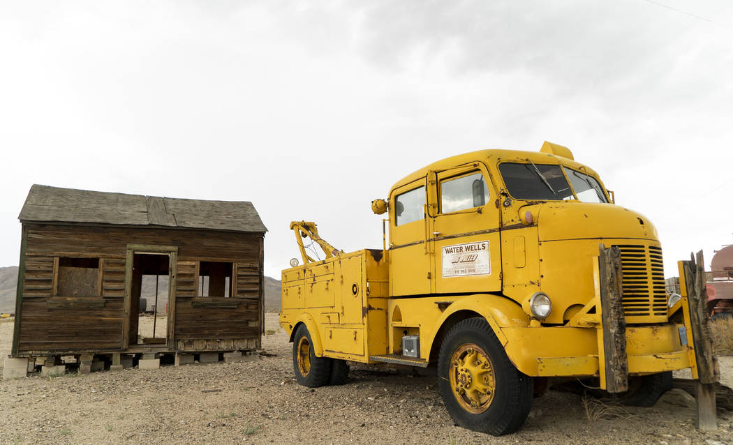 Una choza abandonada y un camión fotografiados en Gold Point, martes, 4 de septiembre de 2018. Después de una disputa de propiedades de décadas, la Oficina de Administración de Tierras ha anun ...