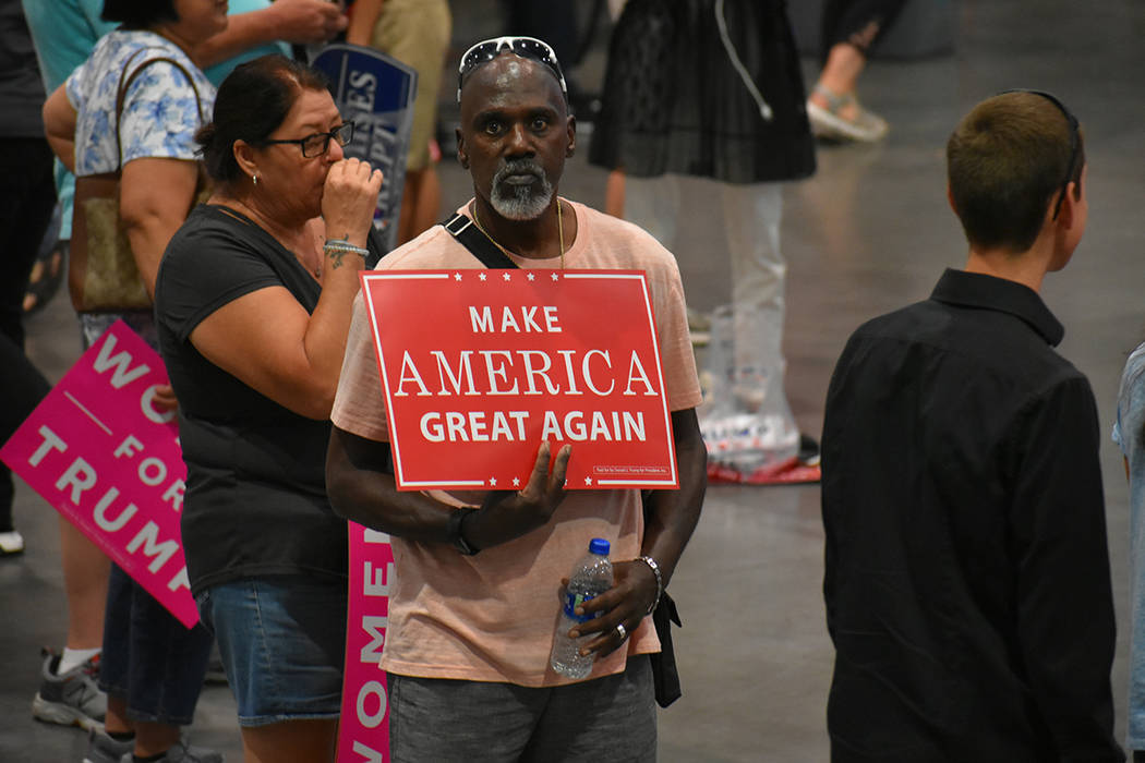 Simpatizantes del presidente Trump acudieron a apoyarlo en un evento de campaña. Jueves 20 de septiembre de 2018 en el Centro de Convenciones de Las Vegas. Foto Anthony Avellaneda / El Tiempo.