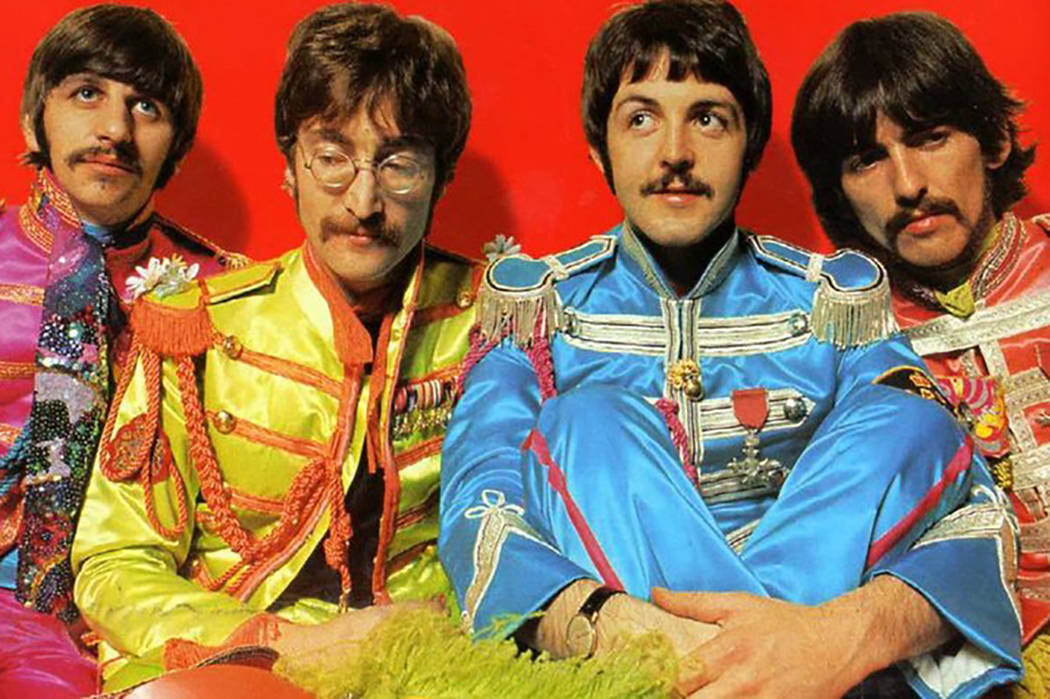 Portada del álbum "Sgt. Pepper's Lonely Heart Club" de The Beatles (The Beatles / TNS)
