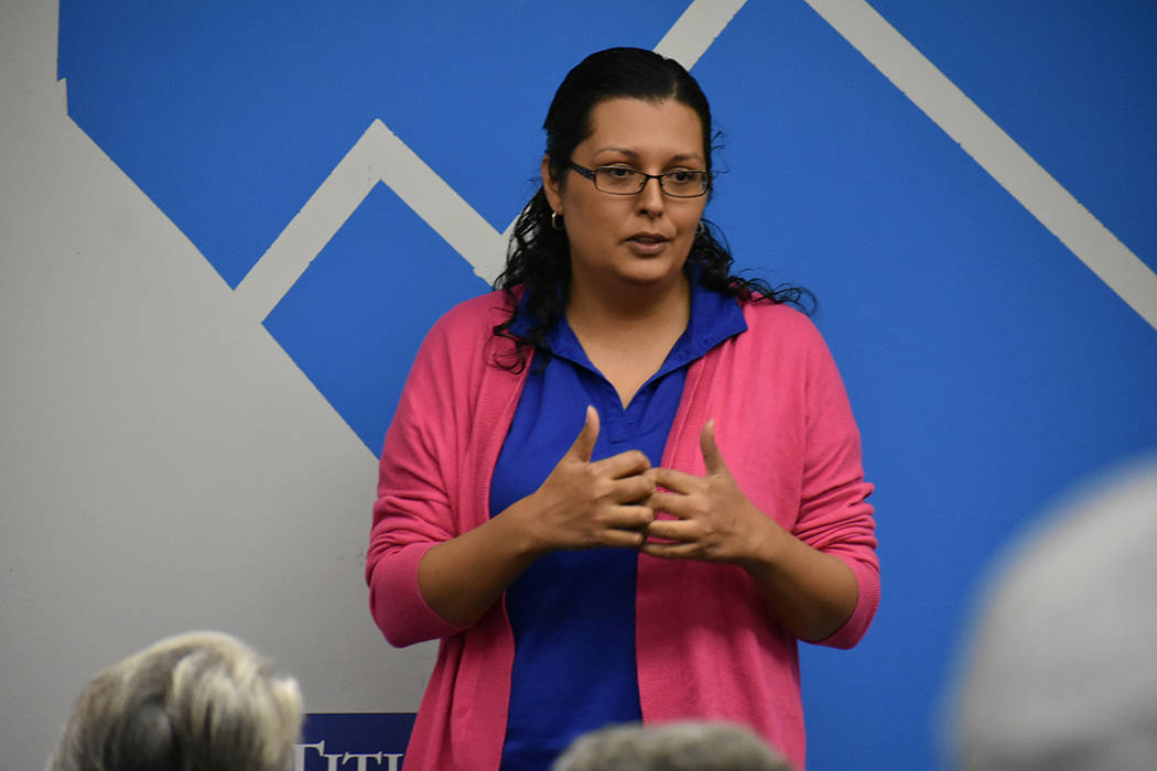La asambleísta Olivia Díaz (Distrito 11) se ha caracterizado por trabajar para mejorar la educación de Nevada. Domingo 14 de octubre de 2018 en la oficina este de campaña del Partido Demócrat ...