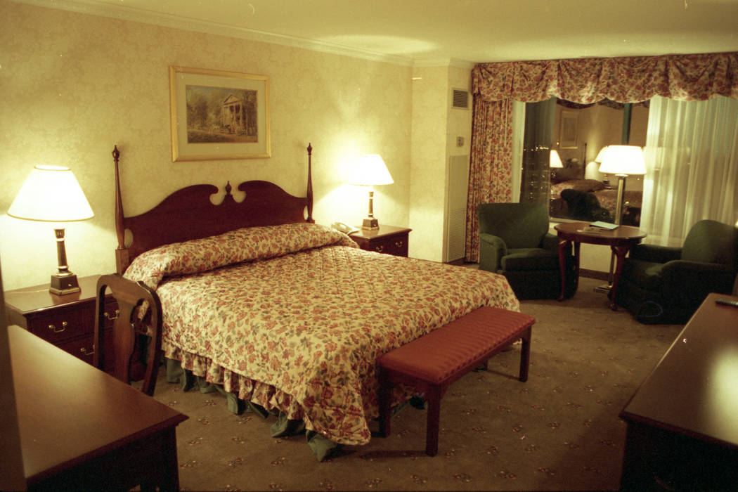 Una habitación en la torre Deep South con el tema "Lo que el viento se llevó" en MGM Grand, que se muestra en diciembre de 1993. (Archivo de Las Vegas Review-Journal)