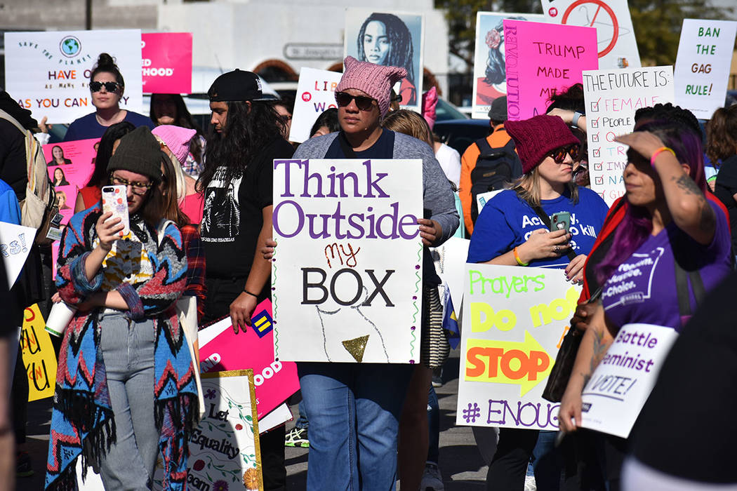 Decenas de personas se sumaron a ‘Empowering Women March’, un evento con ideología liberal. Sábado 19 de enero de 2019 en el centro de Las Vegas. Foto Anthony Avellaneda / El Tiempo.