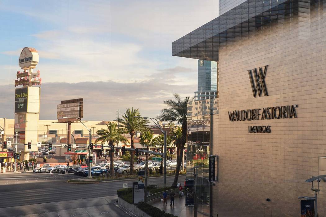 El Waldorf Astoria es el hogar de algunas de las ventas de condominios de gran altura más caras del año en Las Vegas, lunes 17 de diciembre de 2018. Caroline Brehman / Las Vegas Review-Journal