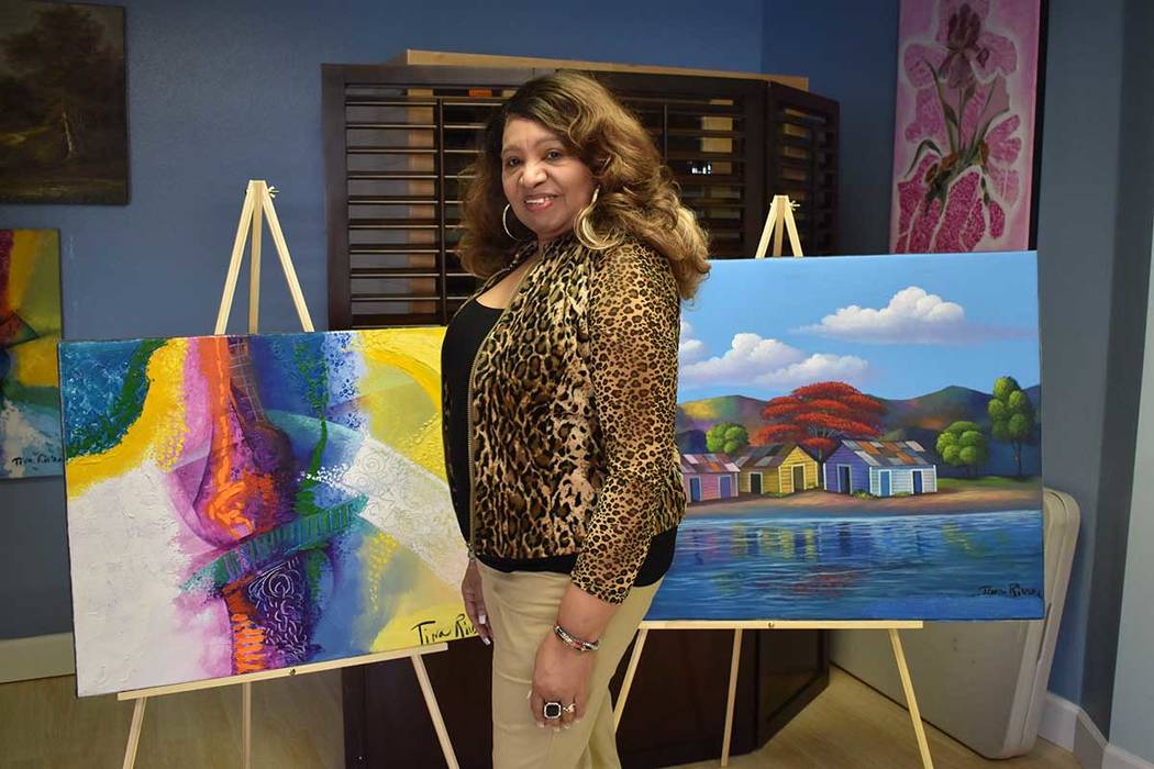 Obras de Tina Rivera en exposicion. Martes 6 de marzo de 2019 en el Instituto Internacional de Artes Escénicas de Las Vegas. Foto Frank Alejandre / El Tiempo.