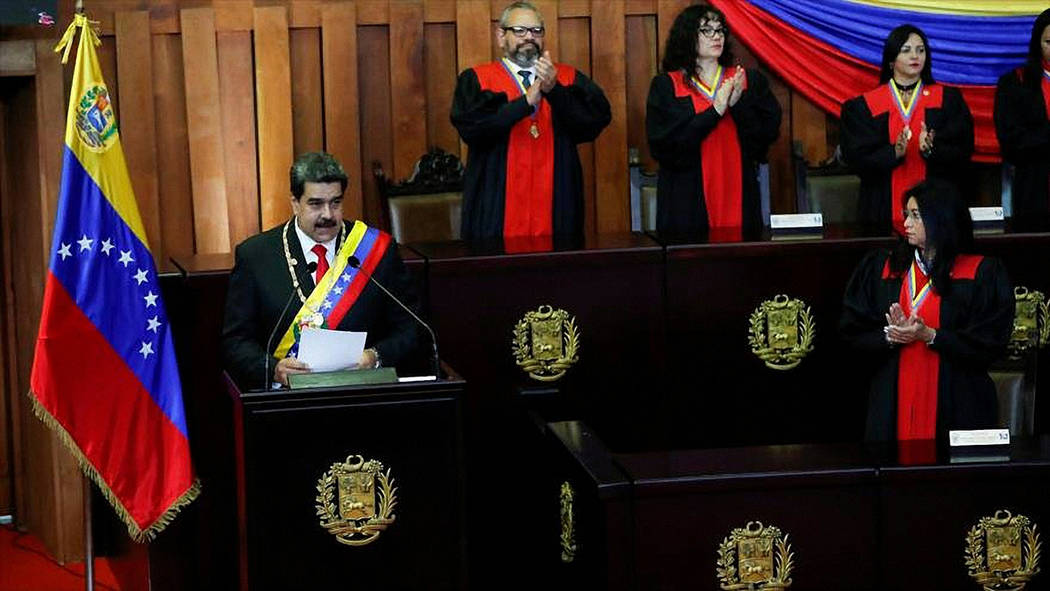 ARCHIVO. Caracas, 10 Ene 2019 (Notimex-Especial).- El presidente de Venezuela, Nicolás Maduro, prestó hoy juramento para un segundo mandato de seis años ante el Tribunal Supremo de Justicia, du ...