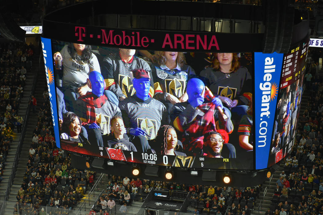 Vegas Golden Knights y Detroit Red Wins ofrecieron un atractivo juego de NHL a los 18,437 aficionados reunidos en la arena. Sábado 23 de marzo de 2019 en T-Mobile Arena. Foto Anthony Avellaneda / ...
