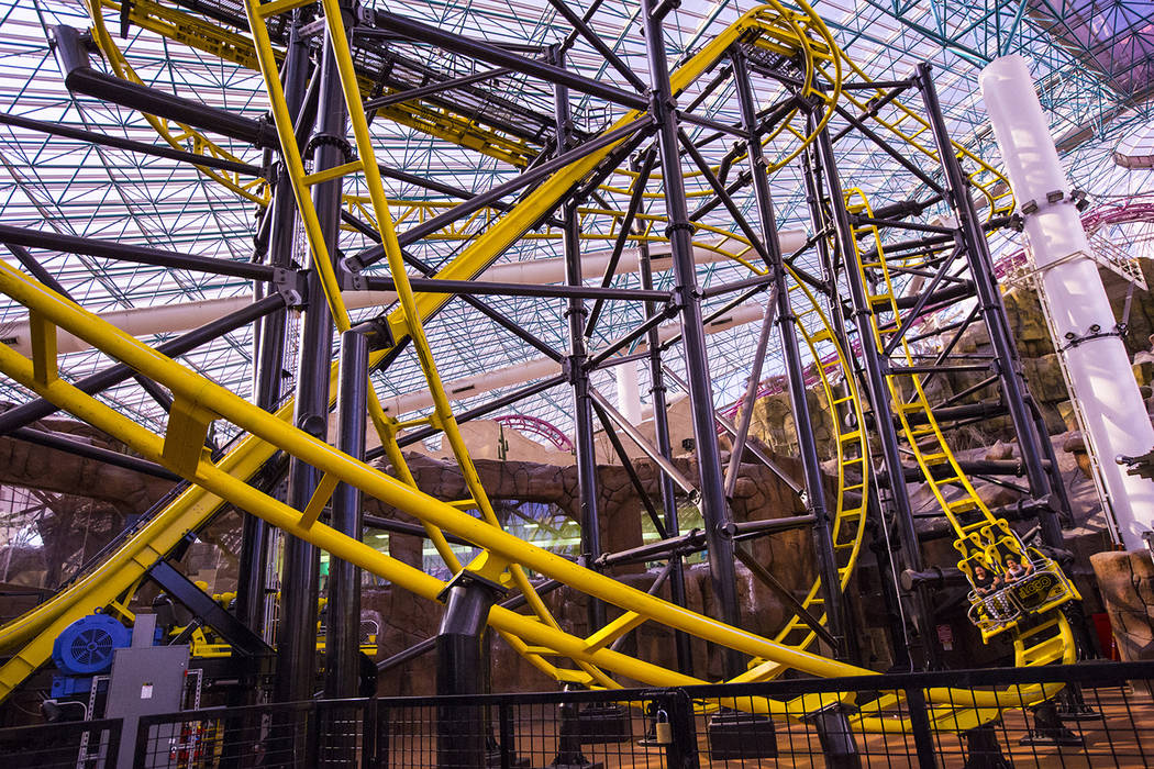 El Loco Rollercoaster en el Adventuredome en Circus Circus de Las Vegas, el viernes 22 de junio de 2018. Chase Stevens Las Vegas Review-Journal @csstevensphoto