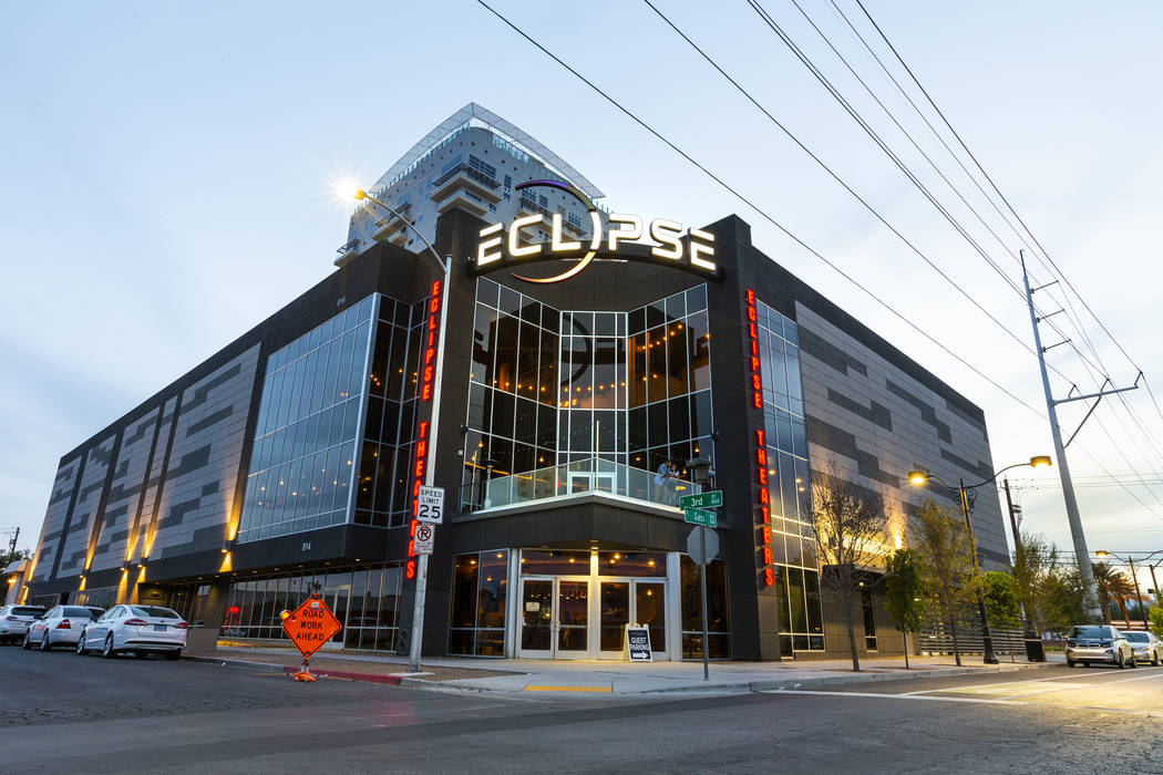 Fotos exteriores del edificio 'Eclipse' al anochecer, el miércoles 3 de abril de 2019, en Las ...