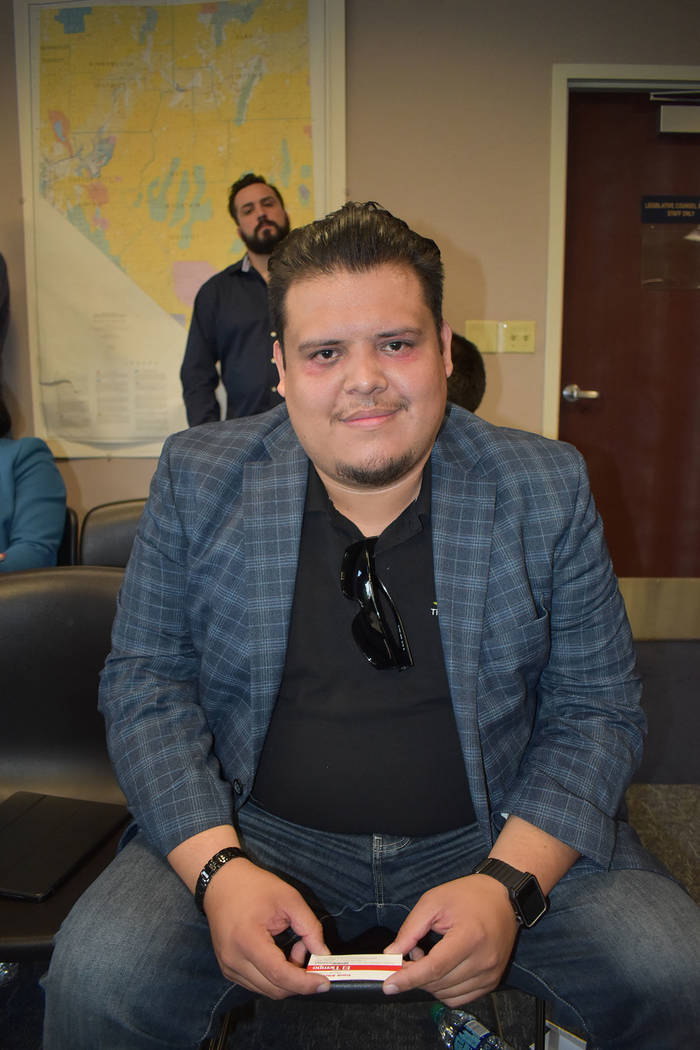 Eddie Díaz, director de campo de The Libre Initiative ofreció su testimonio de rechazo, en un ...