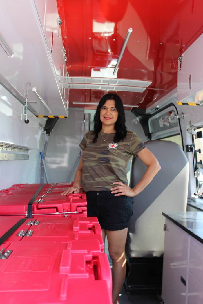 Cynthia de la Torre, vocera de la Cruz Roja del Sur de Nevada, comentó que cada 18 horas atien ...