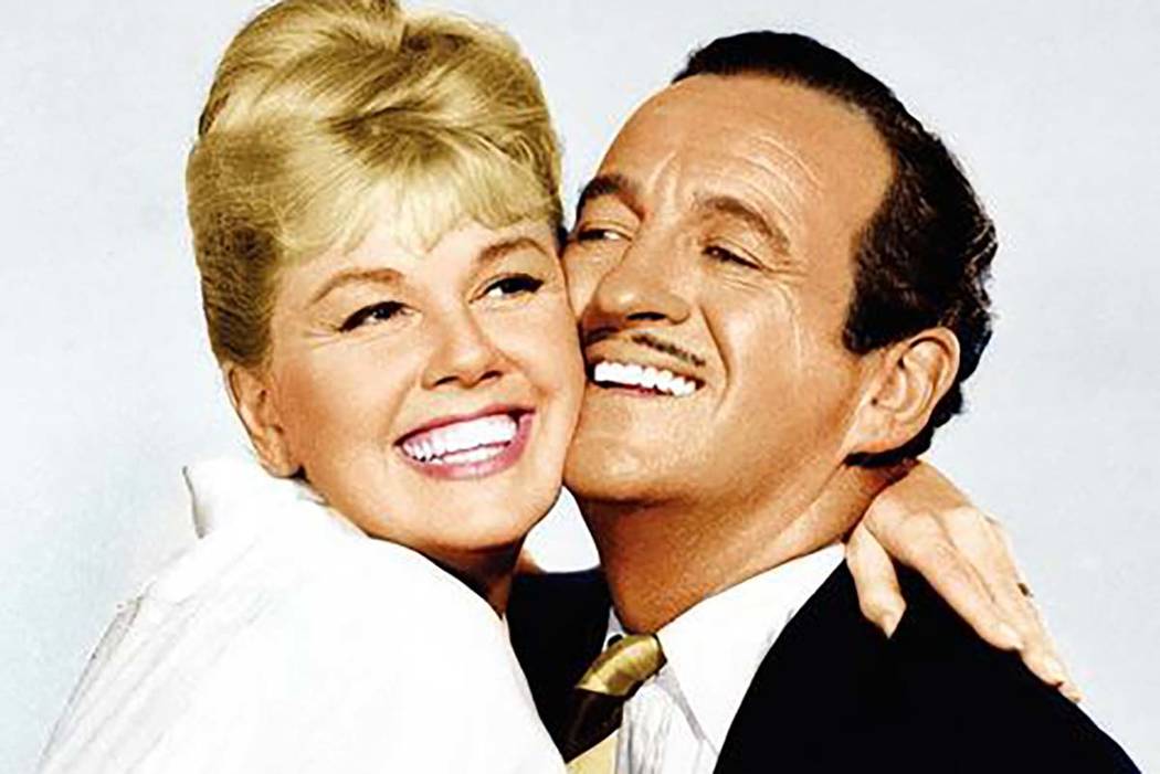 Doris Day y David Niven interpretan a una pareja casada en la comedia doméstica "Please Don't ...