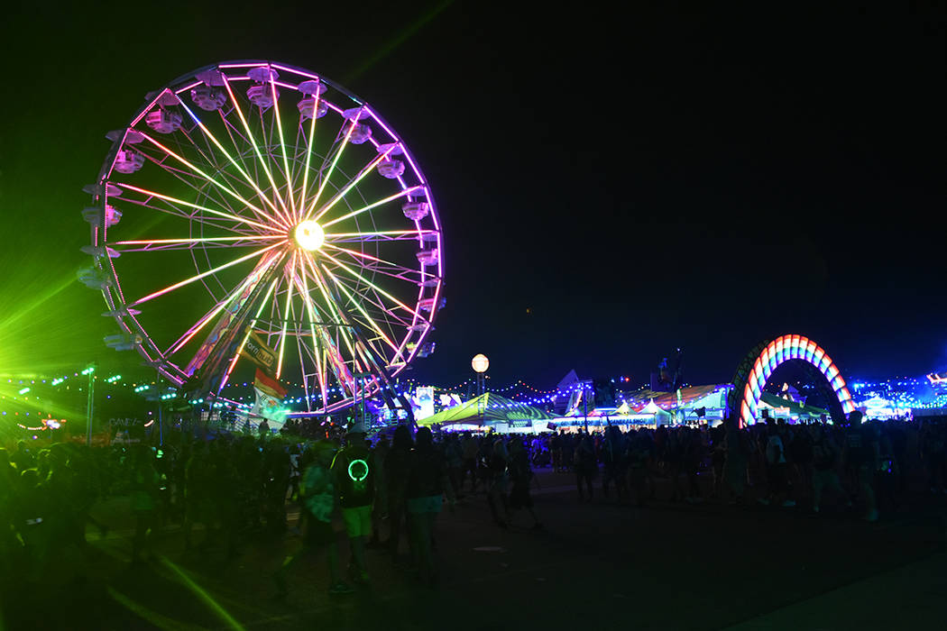 EDC Las Vegas 2019 tuvo una asistencia estimada de 155,000 personas. Del 17 al 19 de mayo de 20 ...