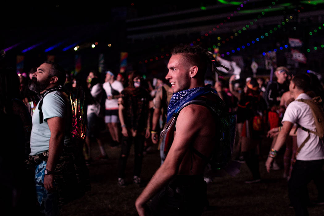 EDC Las Vegas 2019 tuvo una asistencia estimada de 155,000 personas. Del 17 al 19 de mayo de 20 ...