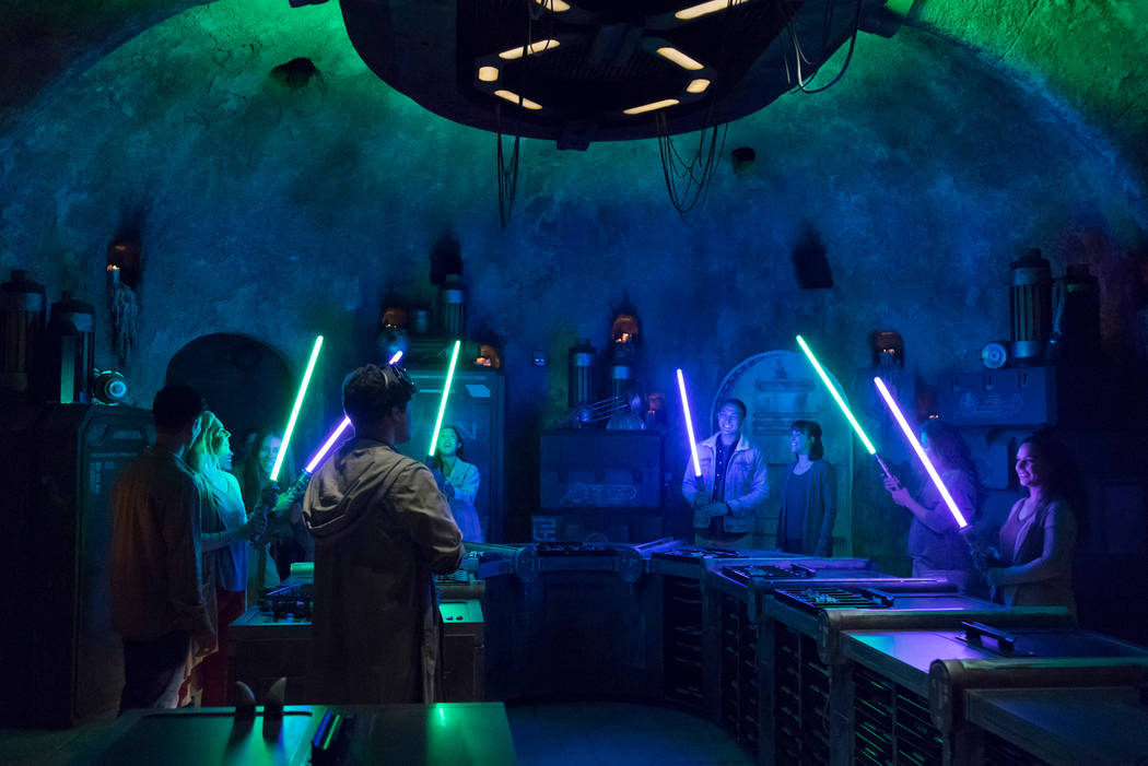 Los huéspedes de Disney descubrirán hallazgos exóticos a lo largo de Star Wars: Galaxy's Edg ...