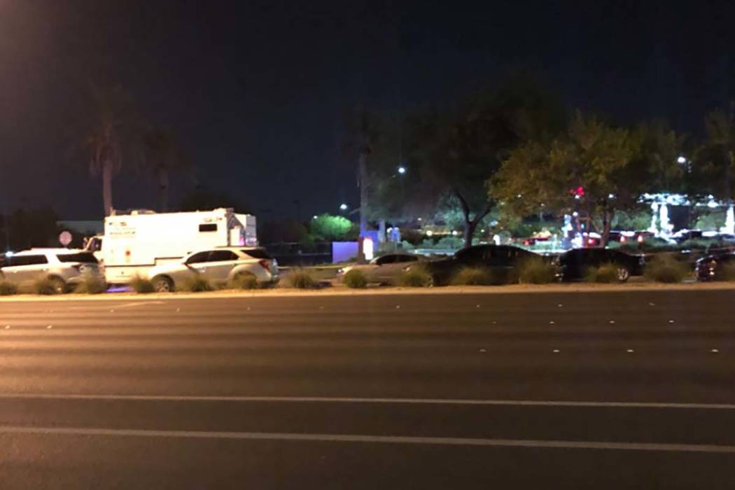 La policía de Las Vegas investiga después de un tiroteo policial en una estación de Sinclair ...