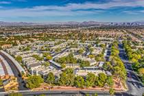 TruAmerica Multifamily dijo que compró el complejo de apartamentos de Las Vegas Allanza at the ...