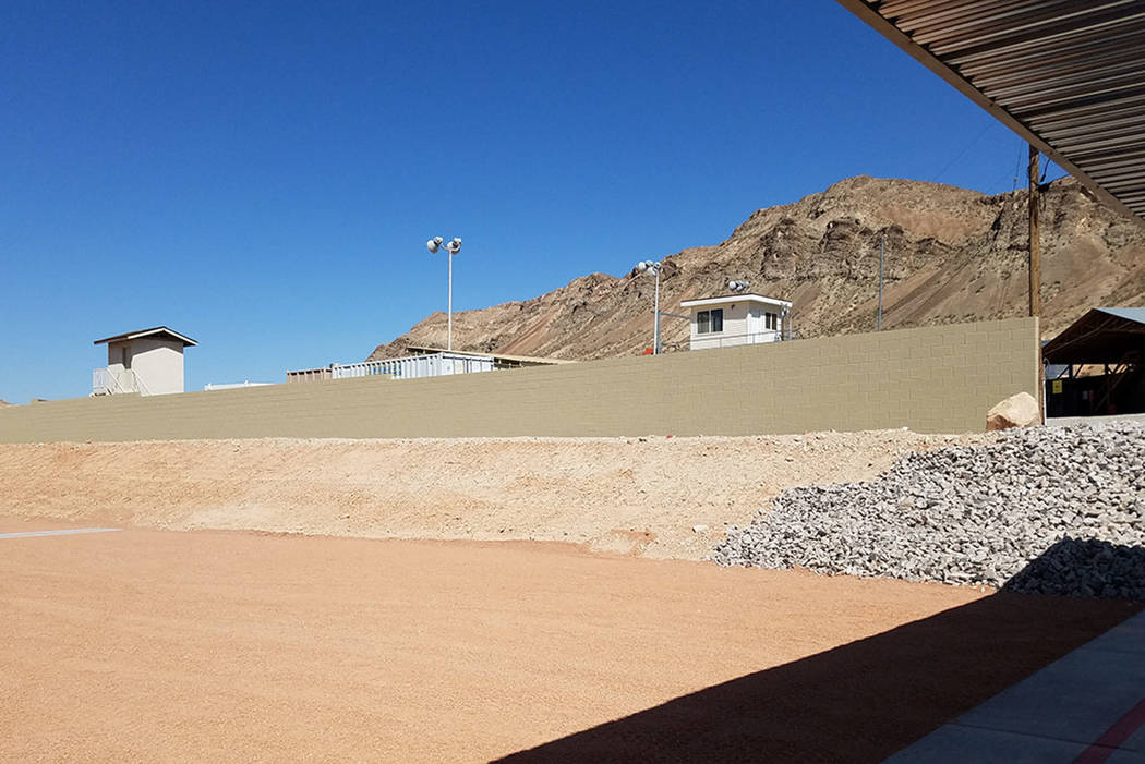 El desarrollo del proyecto de la Instalación de Capacitación Conjunta de Nevada es visto en m ...
