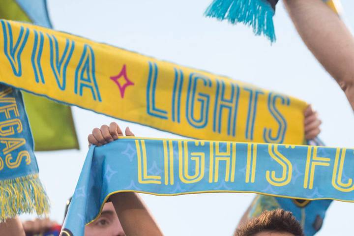 Las Vegas Lights FC (Las Vegas Review-Journal · El Tiempo)