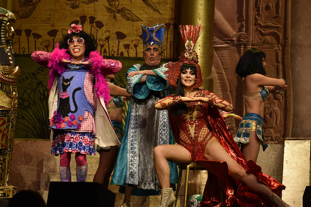 Reconocidos artistas latinos visitaron Las Vegas para presentar la obra “Cleopatra metió la ...