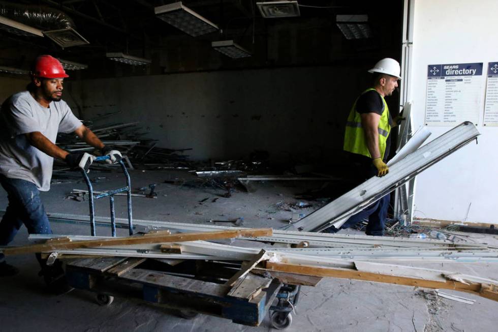 Construirán nuevo centro comercial en el estacionamiento del