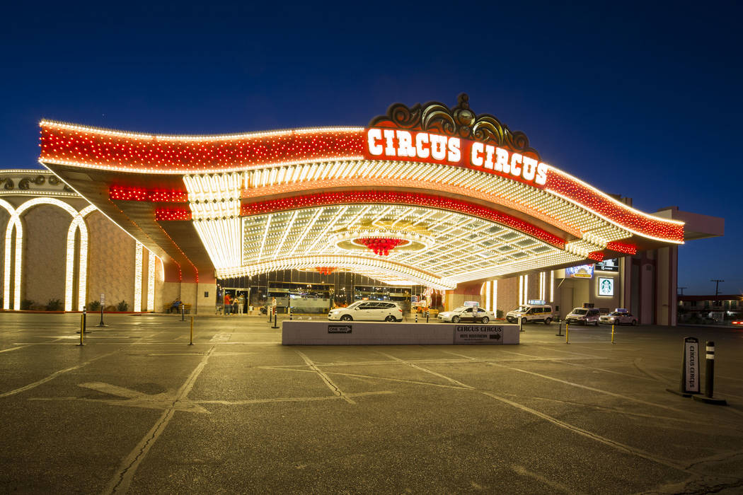 La entrada principal al hotel-resort Circus Circus de MGM en Las Vegas el lunes, 18 de junio de ...
