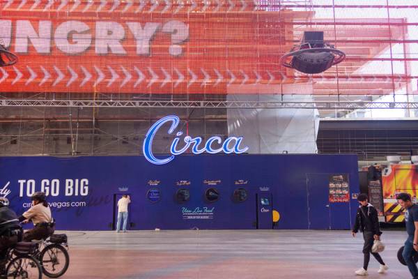 Circa, el nuevo hotel-casino de los propietarios Derek y Greg Stevens, está en construcción e ...