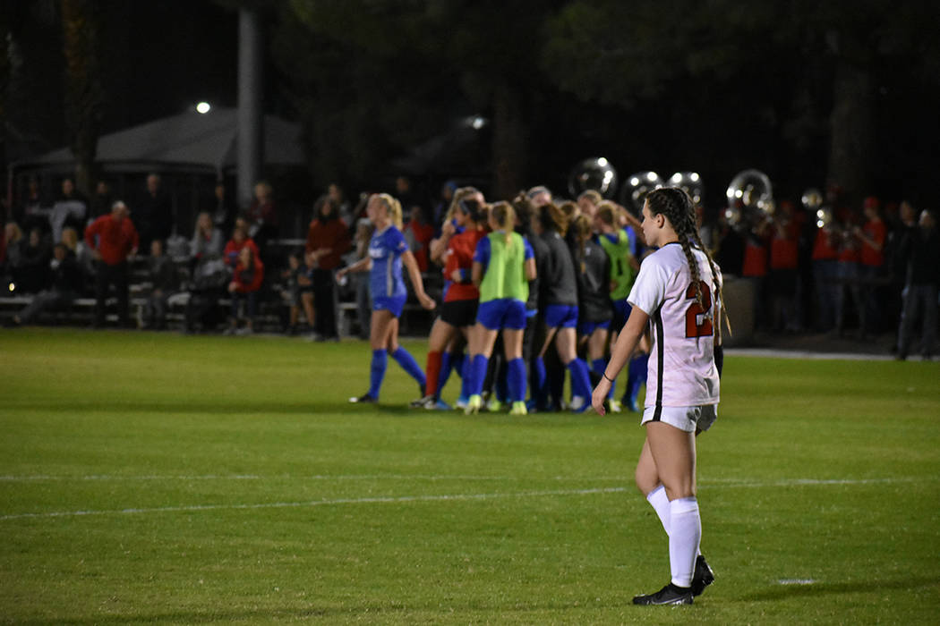 UNLV generó varias oportunidades de gol ante Air Force, pero sus rivales fueron más efectivas ...