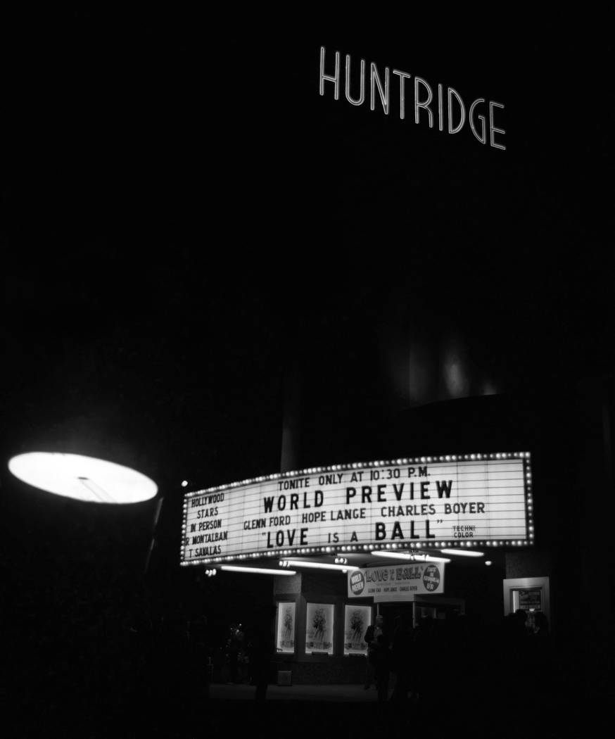 Estreno de la película "Love is a Ball" en el Teatro Huntridge de Las Vegas. (Archivo del Revi ...