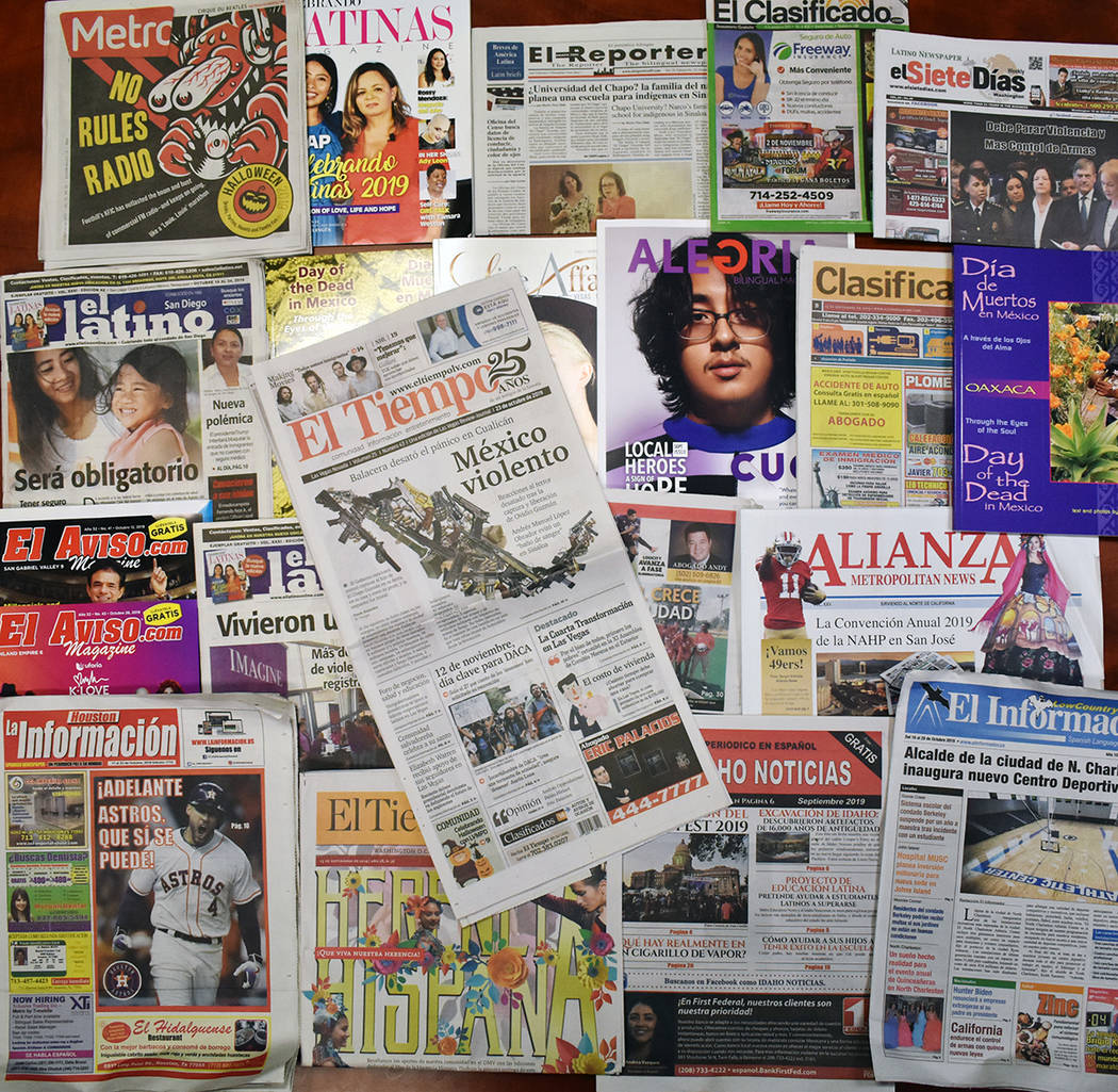 Periódicos en español son clave para hispanos que viven en Estados Unidos. Lunes 28 de octubr ...