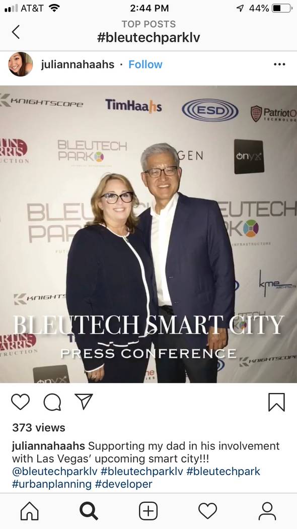 Janet García-Legrand posa en una conferencia de prensa en Las Vegas para Bleutech Park el mié ...