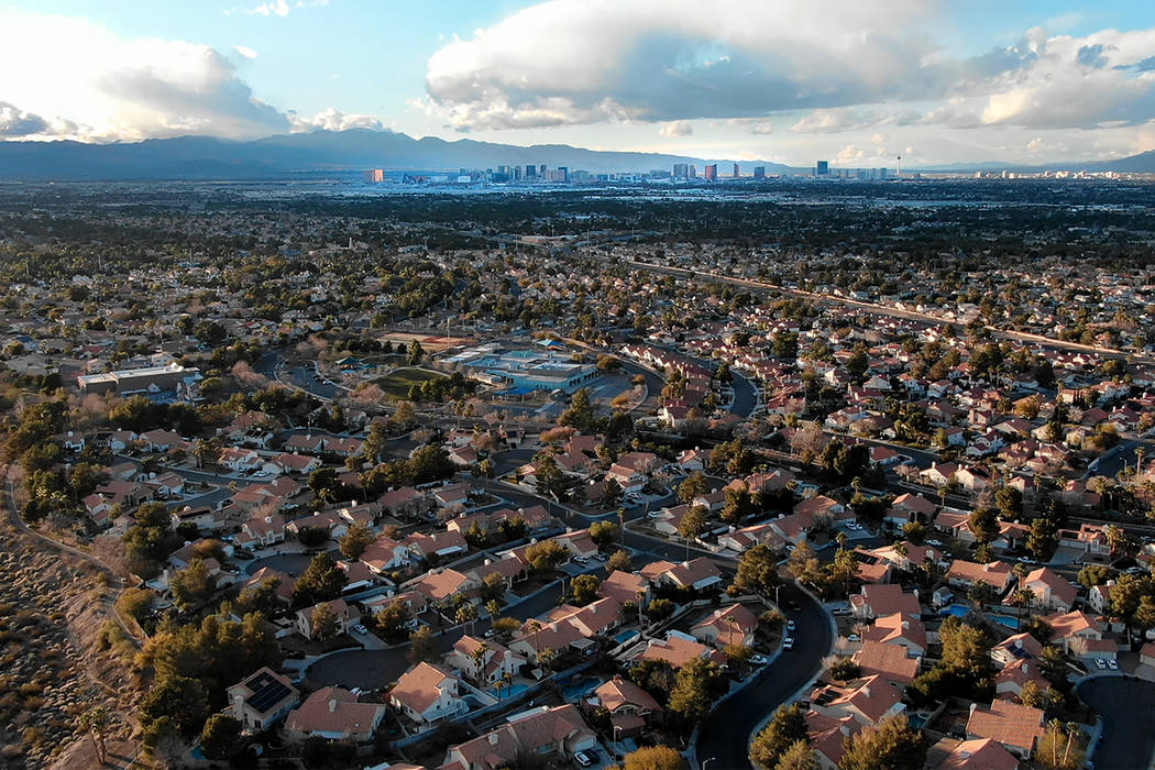 Vista aérea de las casas cerca del parque Silver Springs en Henderson. (Michael Quine/Las Vega ...