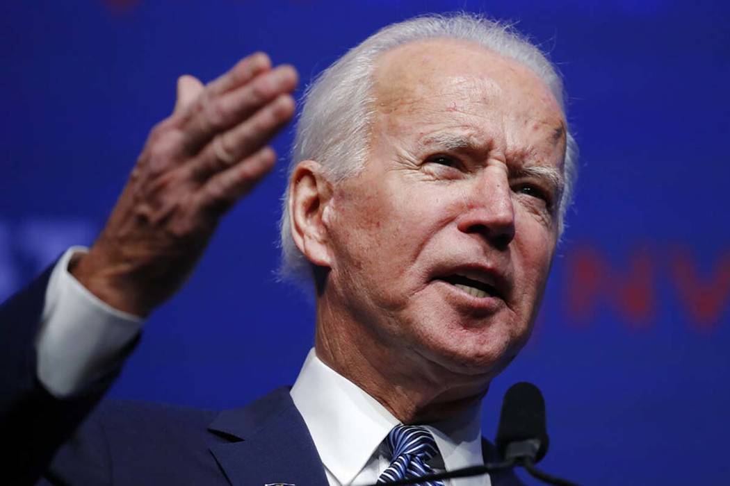 El ex vicepresidente y candidato presidencial demócrata Joe Biden, habla durante una recaudaci ...