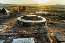 El sitio de construcción del Raiders Allegiant Stadium el miércoles, 16 de octubre de 2019, e ...