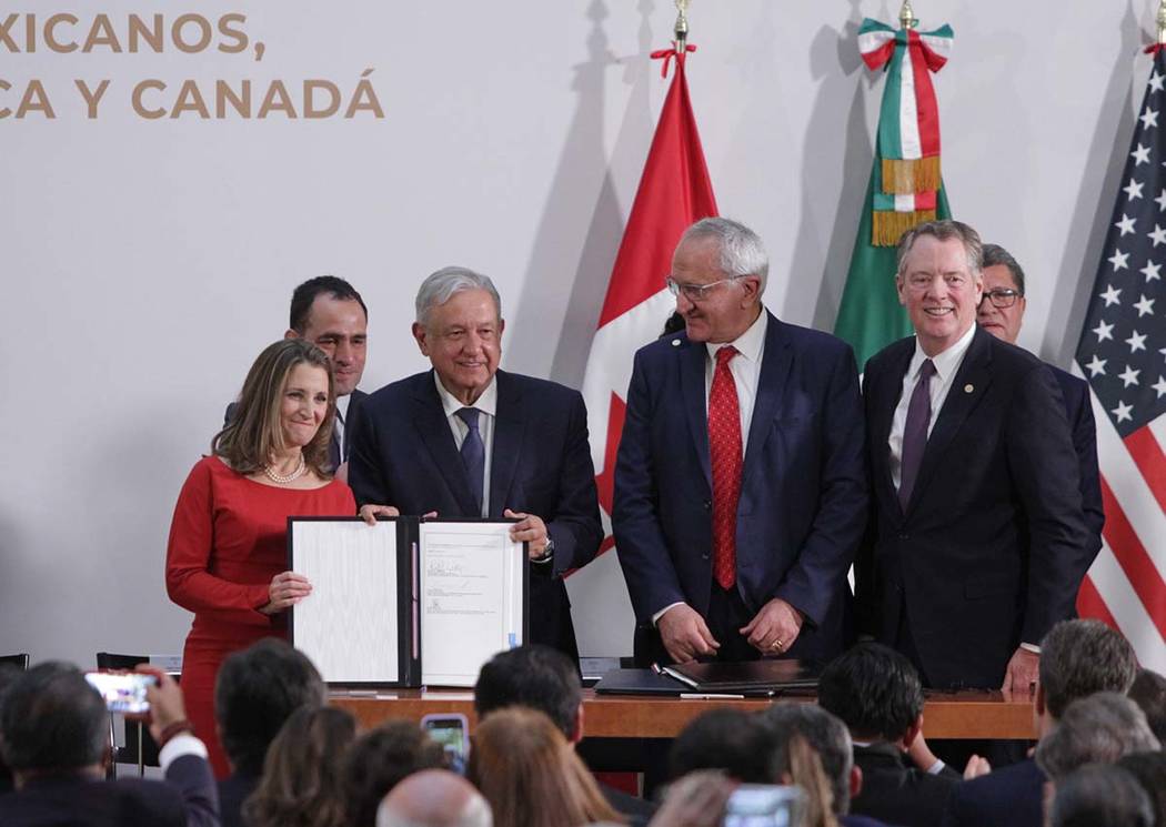 Ciudad de México, 10 Dic 2019 (Notimex-Marco Gonzáles).- Firma del acuerdo entre México, Est ...