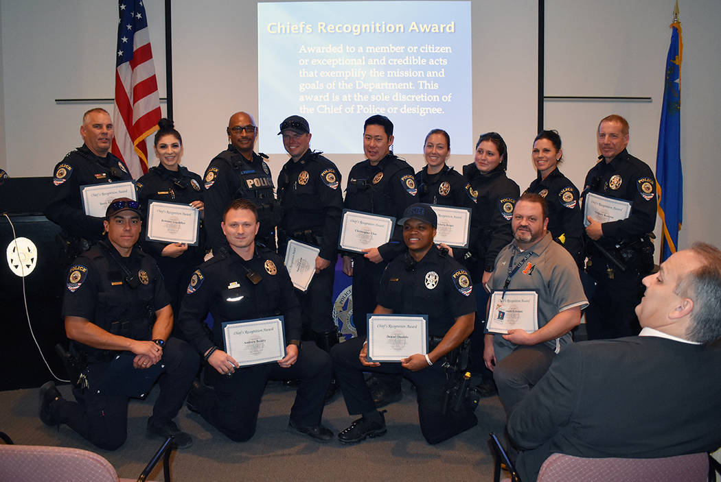El “Chief Recognition Award”, entregado por el jefe del departamento de policía del CCSD J ...